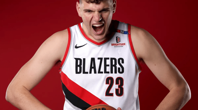 Donovan Clingan estabelece recorde na história dos Blazers